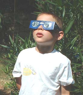 Lunette  eclipse  Rob in Space